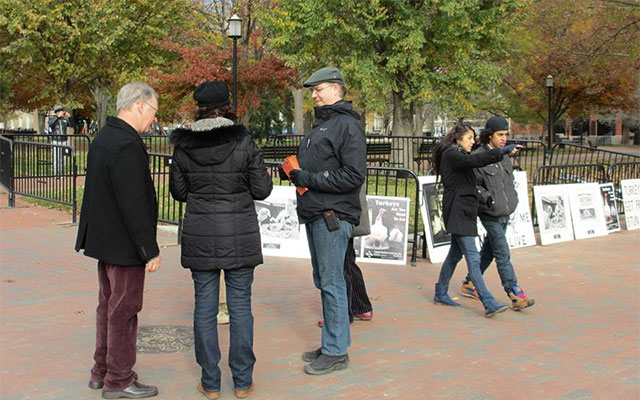 UPC leafleting at turkey pardon